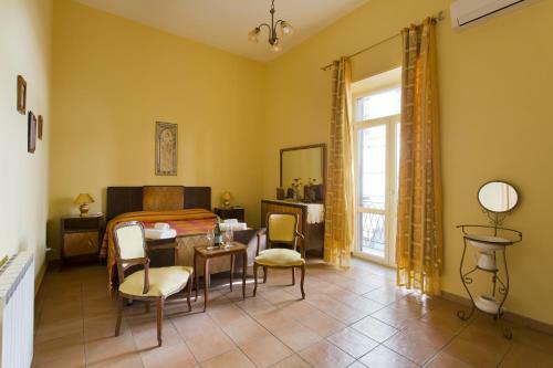 B&B Near Cathedral