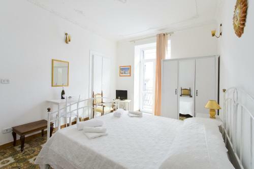 B&B Near Cathedral