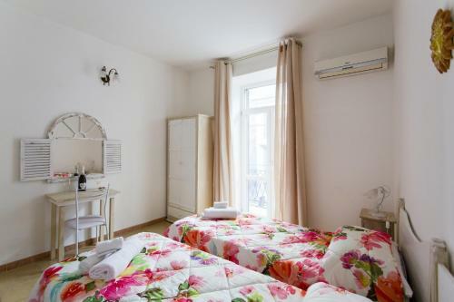 B&B Near Cathedral