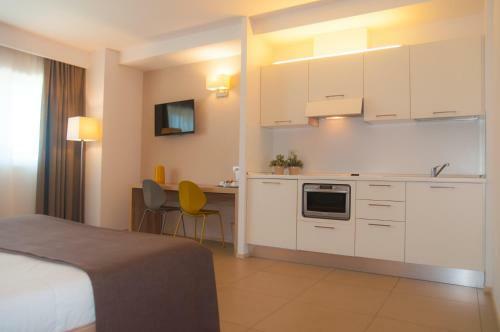 Hotel Dimorae