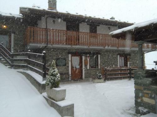 Hostal Maison Lombard
