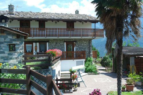 Hostal Maison Lombard