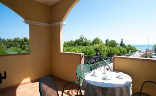 Aparthotel Hotel Costazzurra