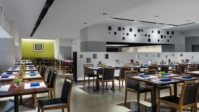 Courtyard By Marriott Tokyo Ginza Hotel