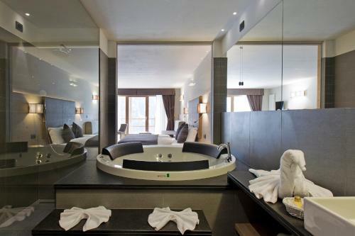 Design & Suite Hotel Ciarnadoi