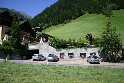 Hotel Alpenfrieden