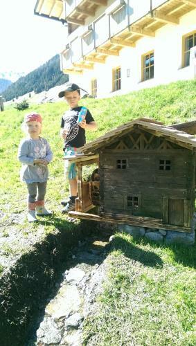 Hotel Alpenfrieden