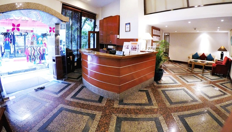Hotel City Lodge Soi 9