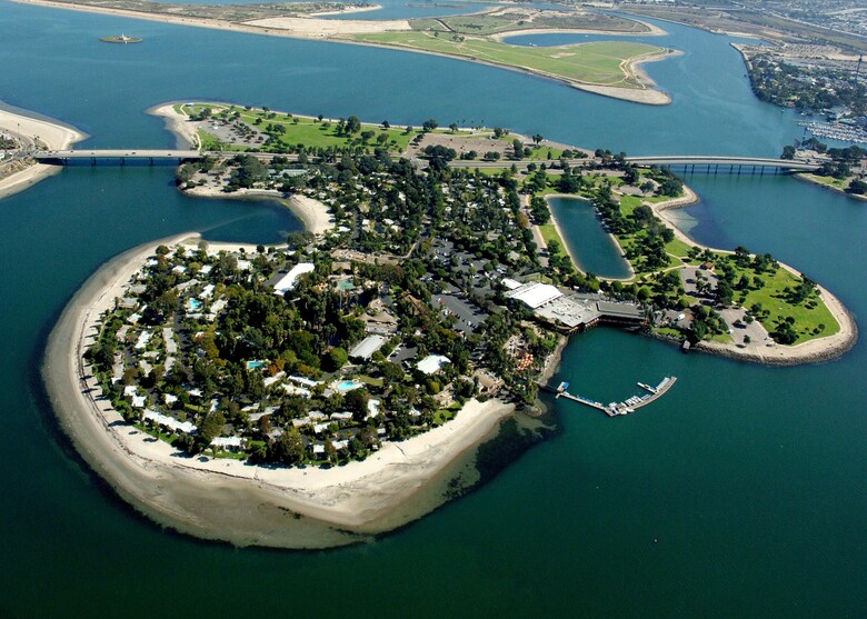 Hotel Paradise Point Resort And Spa
