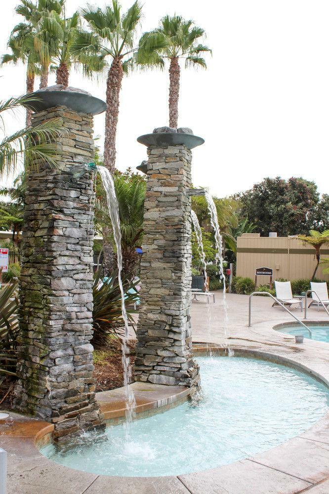 Hotel Paradise Point Resort And Spa