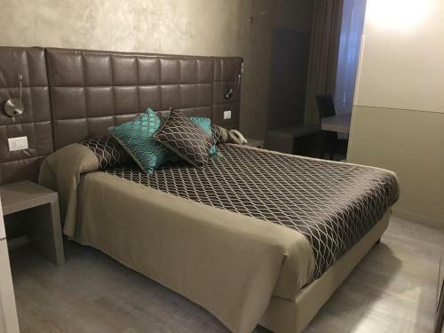Alessi Hotel