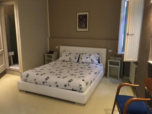 Alessi Hotel