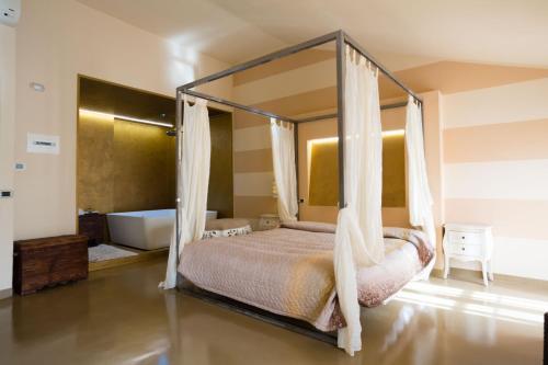 Alessi Hotel