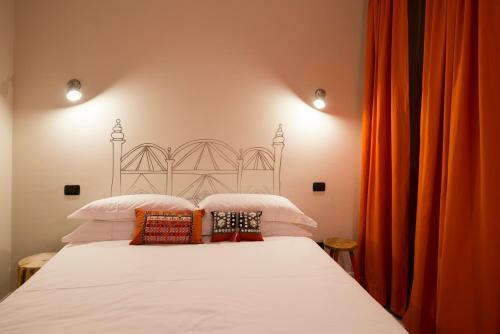 Hostal So&leo Guest House