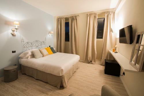 Hostal So&leo Guest House