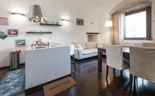 Family Apartments Arco Basso