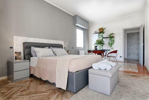 Bed & Breakfast Penthouse Station Luxury Suites & Apartment