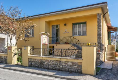 Hostal Affittacamere La Casa Di Ugo