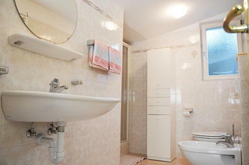 Apartments Troger