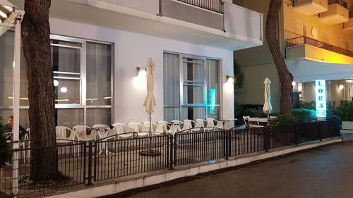 Hotel Lora
