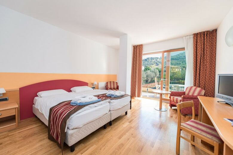 Hotel Baia Verde