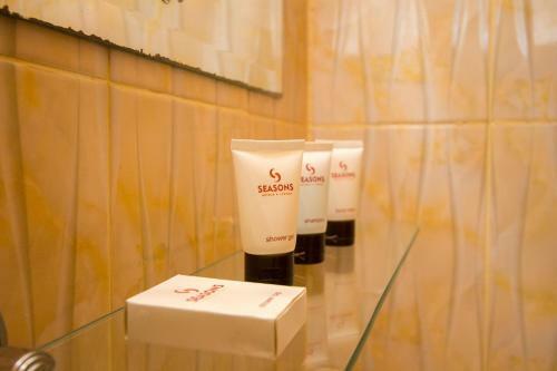 Bed & Breakfast Airport Seasons Hotel