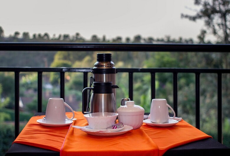 Hostal Kuniville Guest House