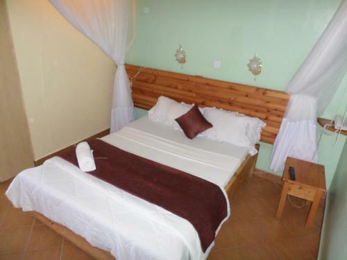 Hotel Pinebreeze Holiday Resort