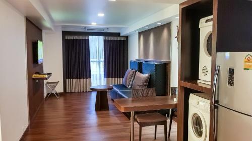 Hotel Clover Suites Royal Lake