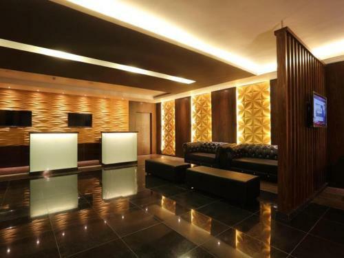 Hotel Clover Suites Royal Lake