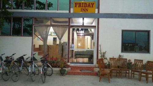 Posada Friday Inn