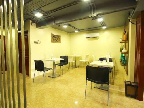 Posada Diamonds Inn