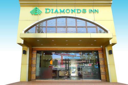 Posada Diamonds Inn