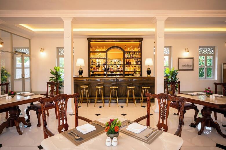 Villa Santi Hotel