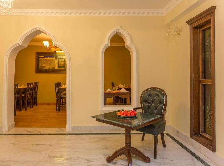 Hotel Baber Mahal Vilas
