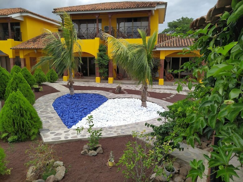 Hotel Jardin De Granada
