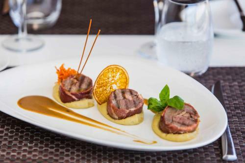 Hotel Chateau Royal Beach Resort & Spa, Noumea
