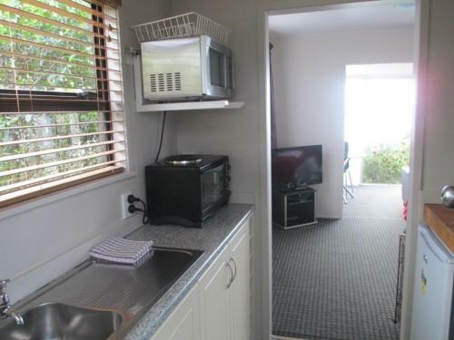Waiheke Island Tawa Lodge - Adults Only