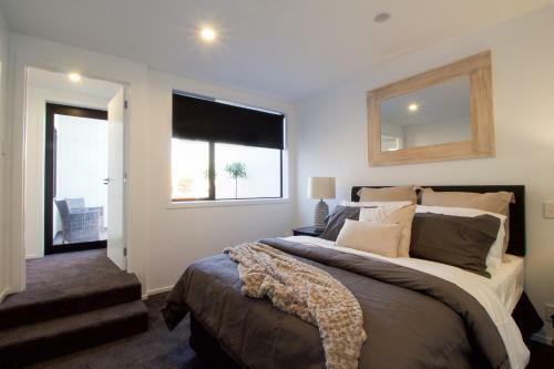 205/1 High Street Apartments