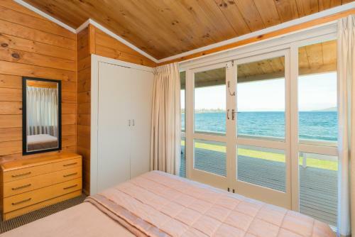 Motel Oasis Beach Resort