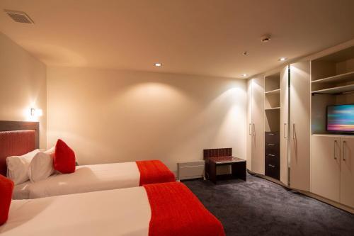 53 Shotover Apartment