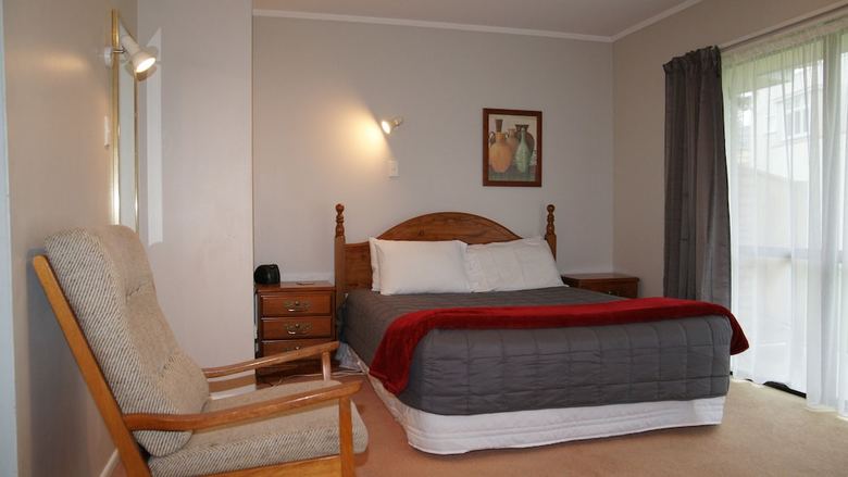 Awatea Park Motel