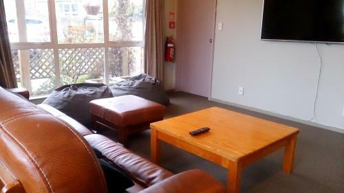 Kiwi House Hostel