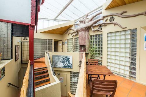 Sir Cedrics Tahuna Pod Hostel