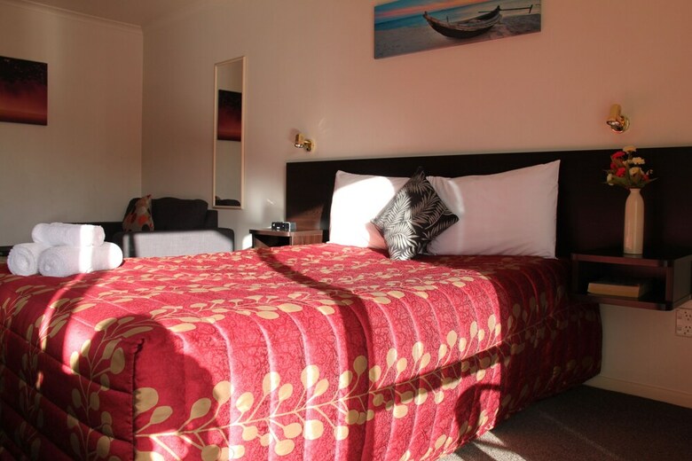 Alcala Motor Lodge