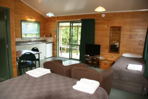 Whangarei Top 10 Holiday Park