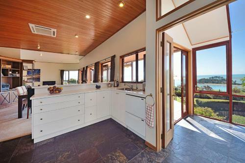Cliff-top Holiday Home