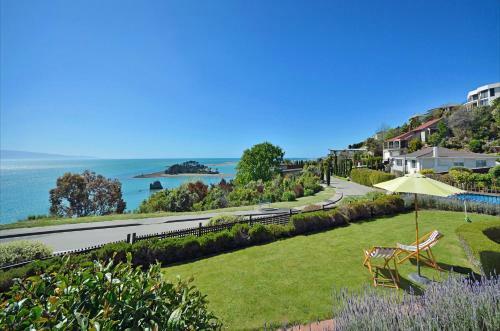 Cliff-top Holiday Home