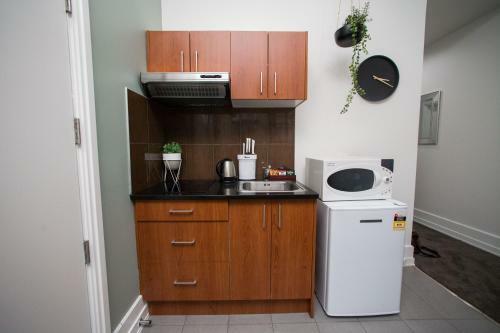 Modern Inner City Studio Apartment