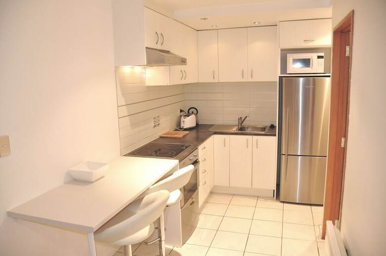 Aparthotel St James Apartments